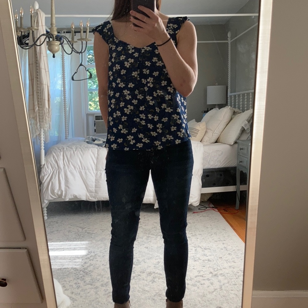 Cute Floral Tank/Blouse